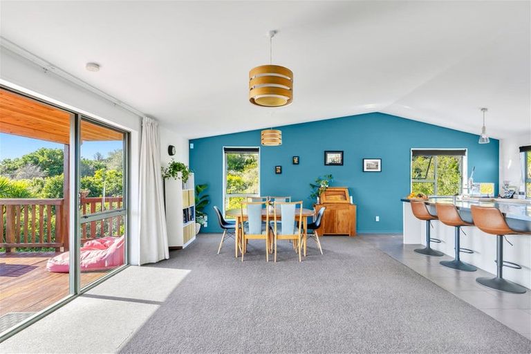 Photo of property in 9 Kowhatu Grove, Pohara, Takaka, 7183