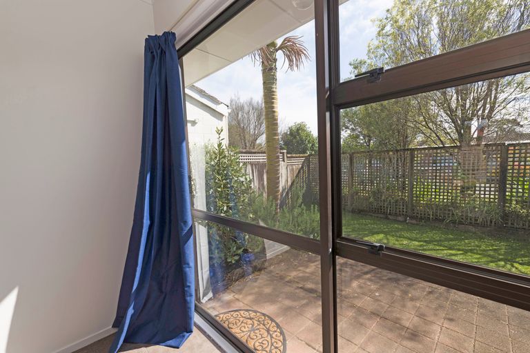 Photo of property in 14/85 Edmonton Road, Henderson, Auckland, 0612