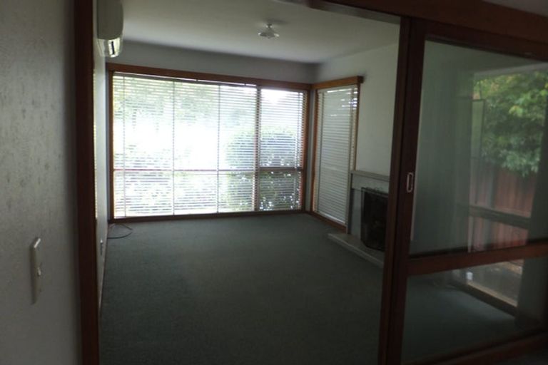 Photo of property in 65 Maidstone Road, Ilam, Christchurch, 8041