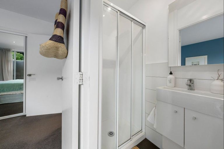 Photo of property in 5 Whareora Terrace, Cashmere, Christchurch, 8022