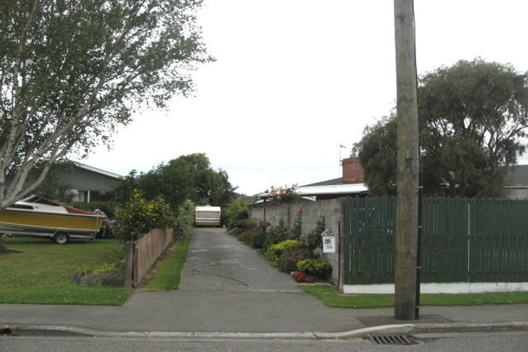 Photo of property in 53 Gainsborough Street, Hoon Hay, Christchurch, 8025