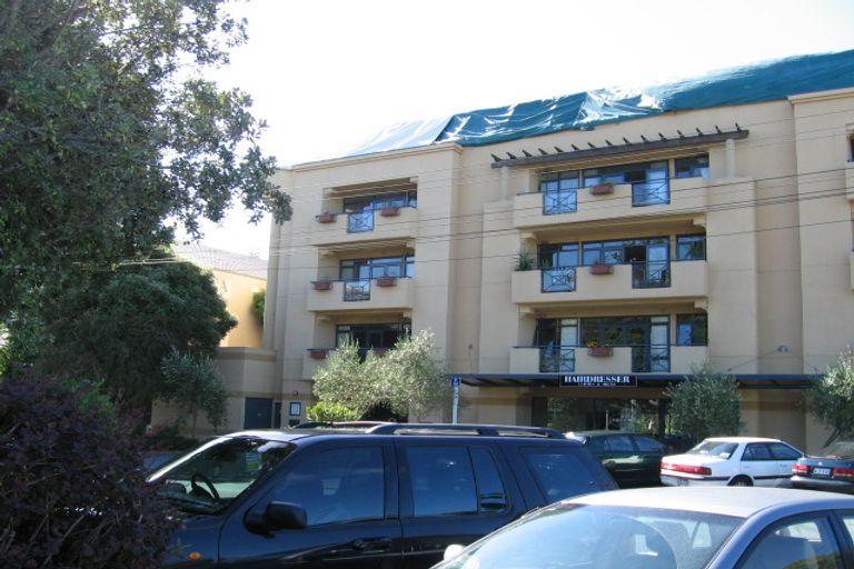 Photo of property in 2k/7 Bute Road, Browns Bay, Auckland, 0630