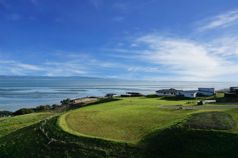 Photo of property in 115 Bayview Road, Atawhai, Nelson, 7010