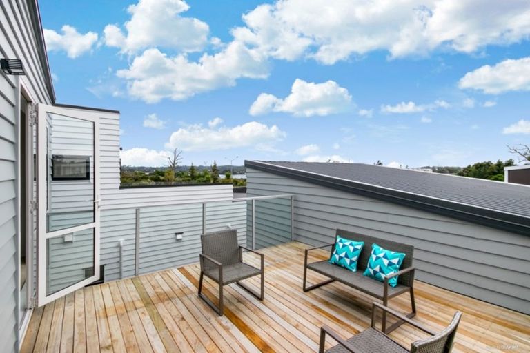 Photo of property in 47 Lockheed Street, Hobsonville, Auckland, 0618