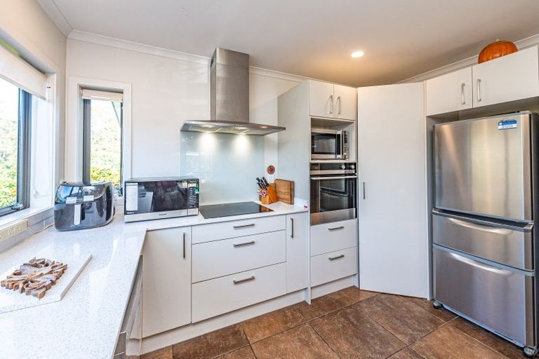 Photo of property in Caversham Park, 2/2 Caversham Road, Westmere, Whanganui, 4501