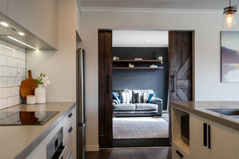 Photo of property in 9 Hehan Close, Cambridge, 3434