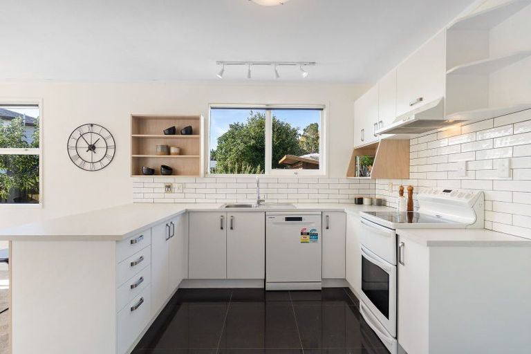 Photo of property in 19 Cherry Road, Bucklands Beach, Auckland, 2014