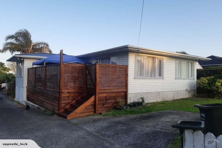 Photo of property in 37 Gilliam Street, New Lynn, Auckland, 0600