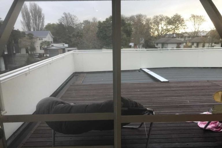 Photo of property in 3/12 Churchill Street, Christchurch Central, Christchurch, 8013