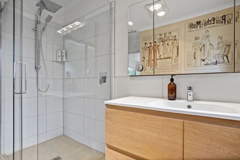 Photo of property in 23 Vista Paku, Pauanui, Hikuai, 3579