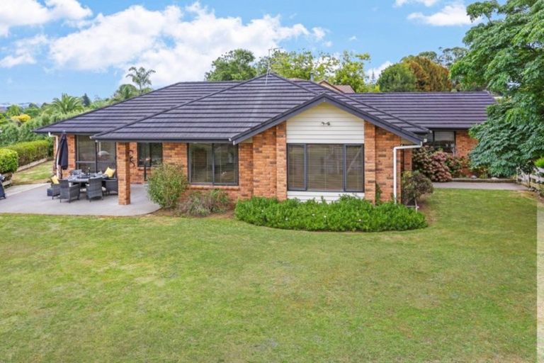 Photo of property in 13 Springvale Road, Waiuku, 2123