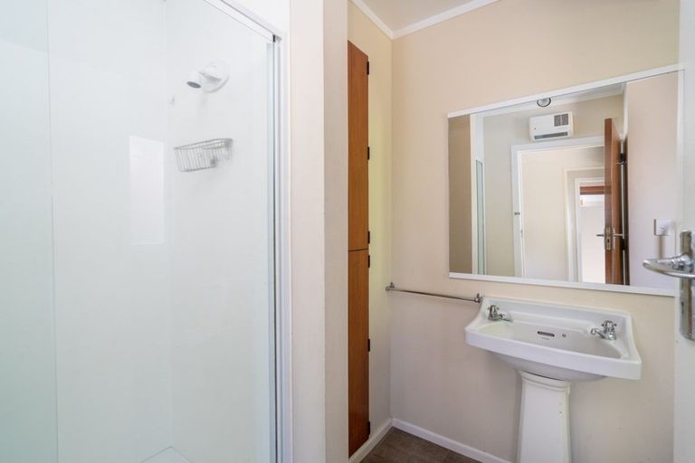 Photo of property in 8 Rokino Road, Taupo, 3330