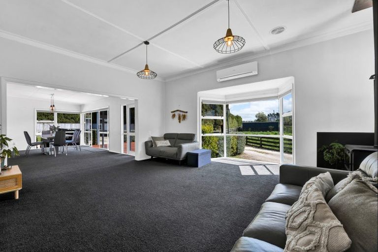 Photo of property in 1233 Egmont Road, Egmont Village, New Plymouth, 4372
