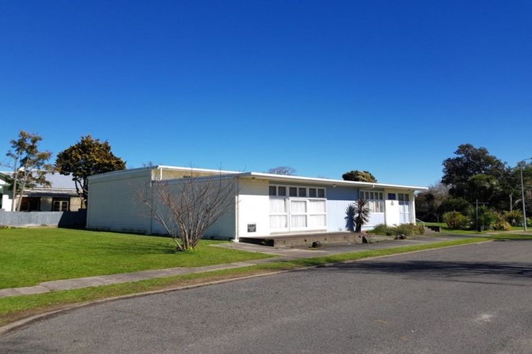 Photo of property in 8 Marine Parade, Wairoa, 4108