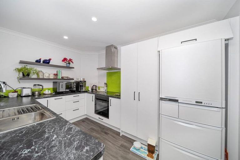 Photo of property in 67a Queen Street, Richmond, 7020