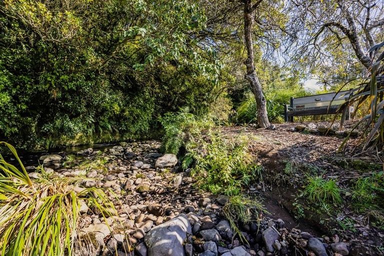 Photo of property in 423 Cardiff Road, Pembroke, Stratford, 4391