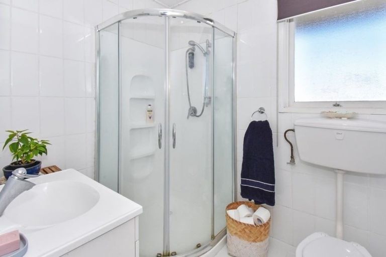 Photo of property in 17 Totara Street, Waiuku, 2123