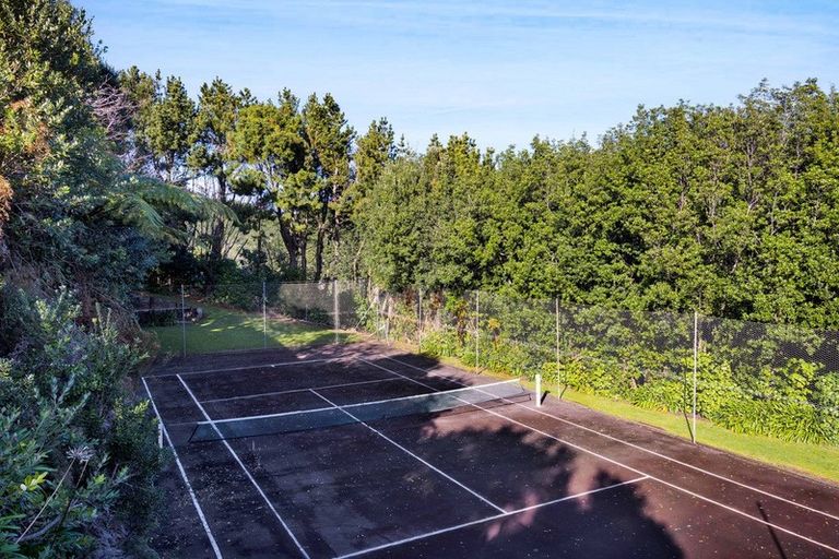 Photo of property in 142a Ngamotu Road, Spotswood, New Plymouth, 4310