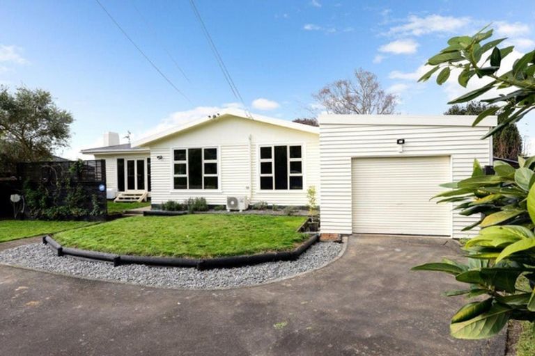 Photo of property in 84 Newcastle Road, Dinsdale, Hamilton, 3204