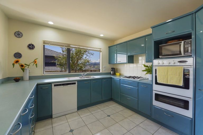 Photo of property in 31 The Masthead, Whitby, Porirua, 5024