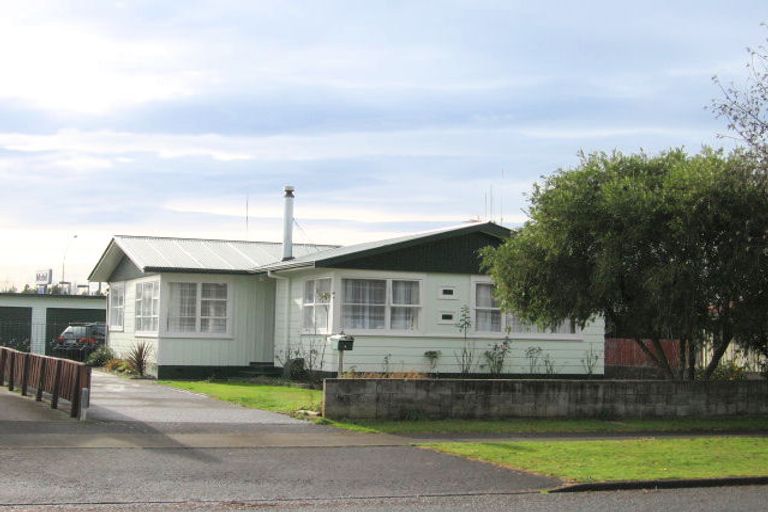 Photo of property in 4 Rawene Street, Nawton, Hamilton, 3200