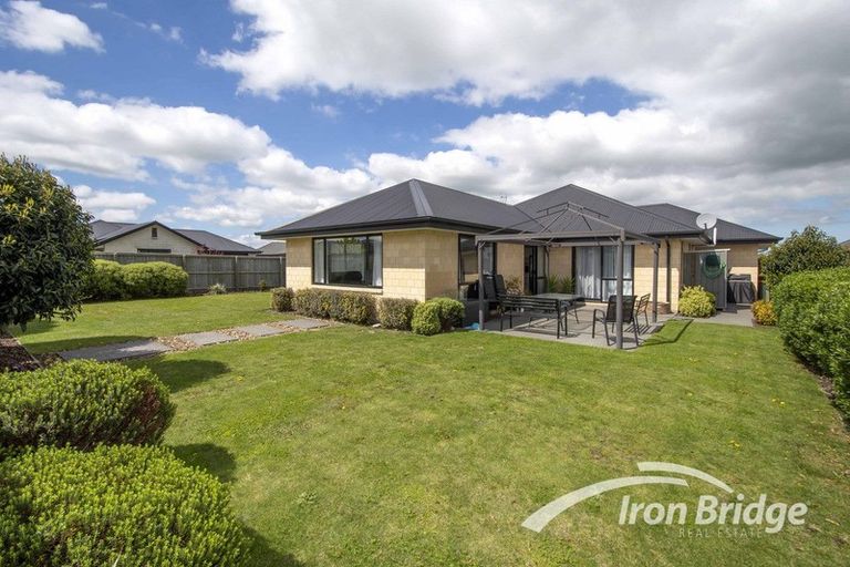 Photo of property in 51 Navy Loop, Rolleston, 7614