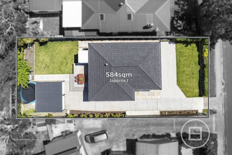 Photo of property in 27 Sylvia Road, Hillcrest, Auckland, 0627