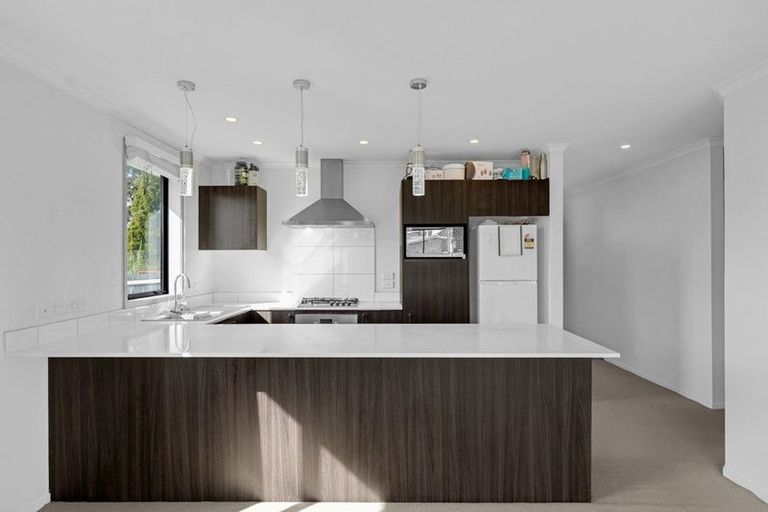 Photo of property in 2/65e Metcalfe Road, Ranui, Auckland, 0612