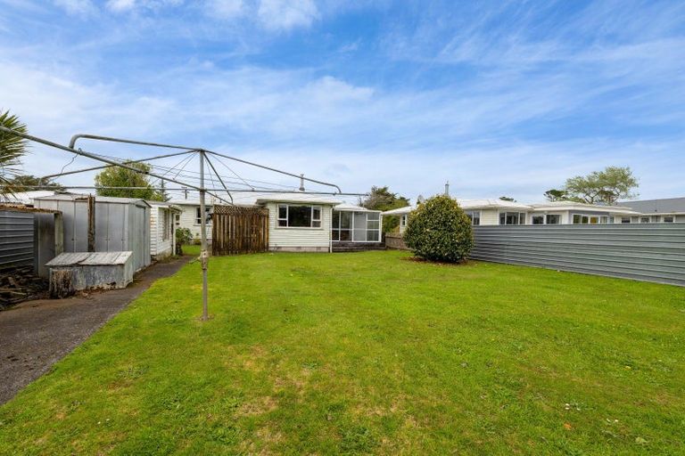 Photo of property in 6 Regan Street, Stratford, 4332