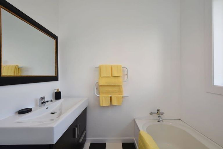 Photo of property in 345 Herbert Street, Windsor, Invercargill, 9810