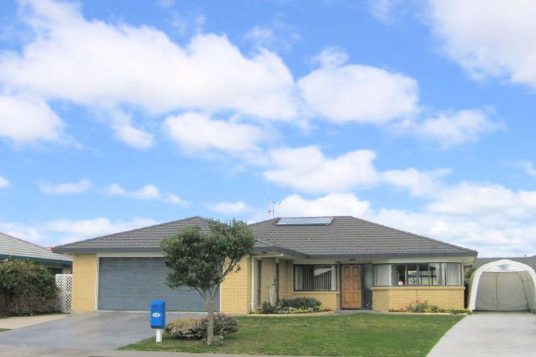 Photo of property in 108 Gloucester Road, Mount Maunganui, 3116