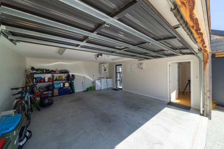 Photo of property in 40 Mcadam Drive, Jacks Point, Queenstown, 9371