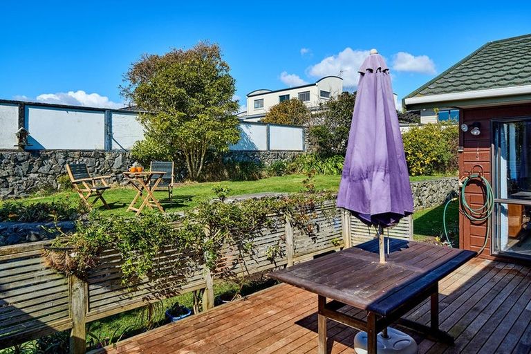 Photo of property in 1 The Top Gallant, Whitby, Porirua, 5024