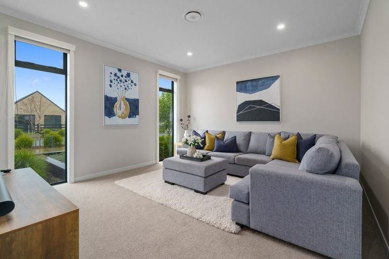 Photo of property in 32 Hugo Shaw Drive, Cambridge, 3434