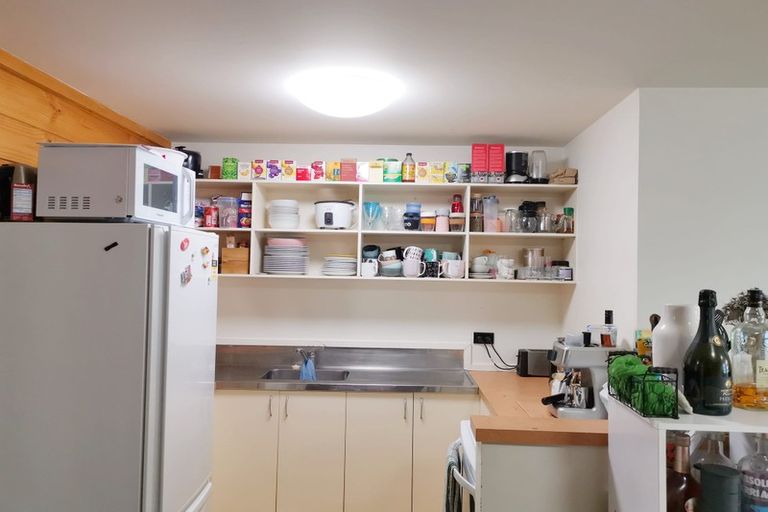 Photo of property in Drummond Street Flats, 19u1 Drummond Street, Mount Cook, Wellington, 6021