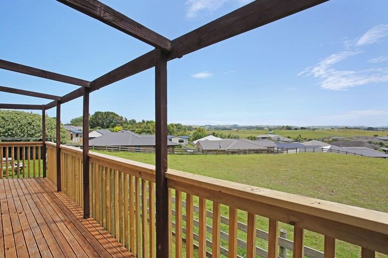 Photo of property in 77 Martyn Street, Waiuku, 2123