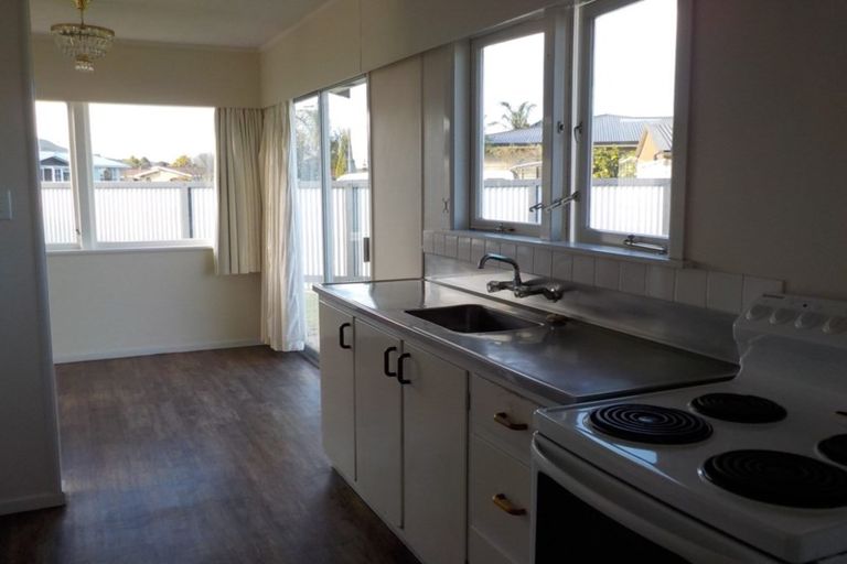 Photo of property in 2 Forsyth Street, Taradale, Napier, 4112