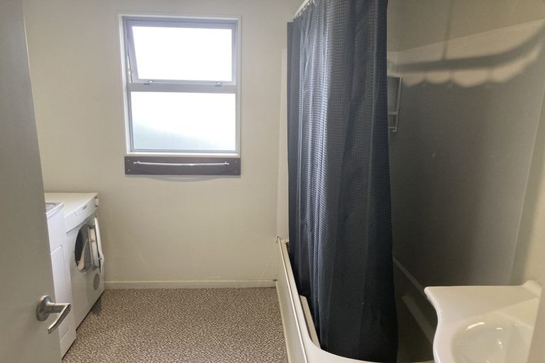 Photo of property in 12 Blenheim Street, Taradale, Napier, 4112