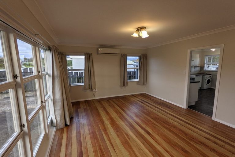 Photo of property in 35 Graham Street, Levin, 5510
