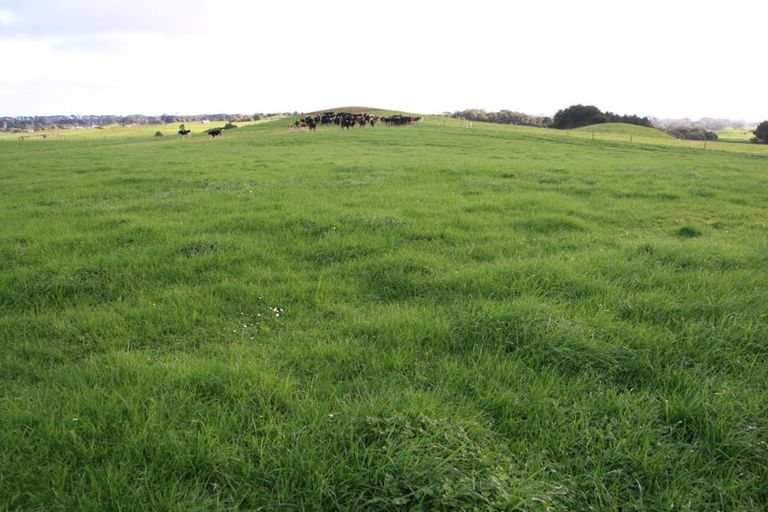 Photo of property in 192 Dover Road, Okato, New Plymouth, 4374