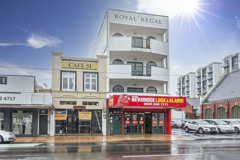 Photo of property in Royal Regal Apartments, 50u2 Cambridge Terrace, Te Aro, Wellington, 6011