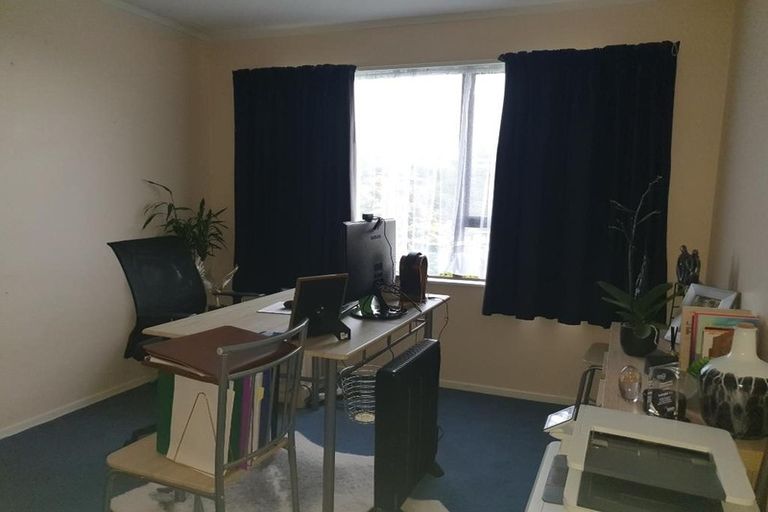 Photo of property in 67 Leeward Drive, Whitby, Porirua, 5024