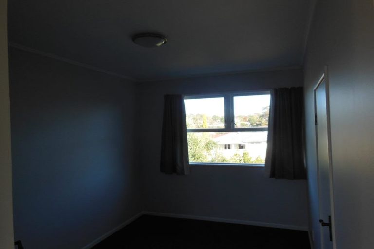 Photo of property in 80 Hellyers Street, Birkdale, Auckland, 0626