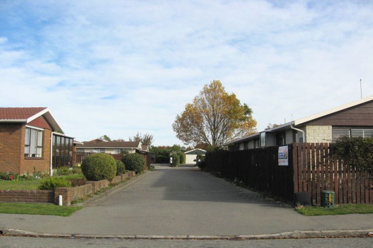 Photo of property in 76 Cheyenne Street, Sockburn, Christchurch, 8042