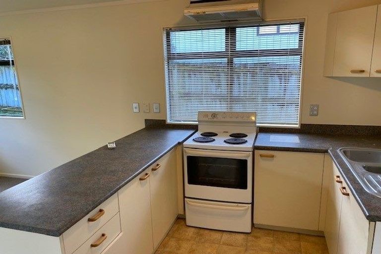 Photo of property in 4 Marine Parade, Mount Maunganui, 3116
