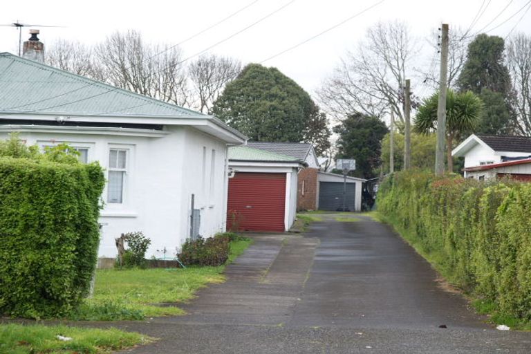 Photo of property in 30a Earlsworth Road, Mangere East, Auckland, 2024