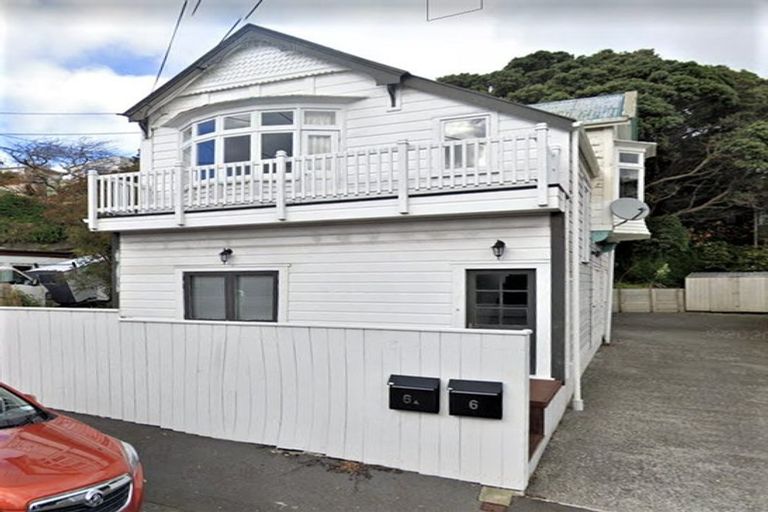 Photo of property in 6 Mckinley Crescent, Brooklyn, Wellington, 6021