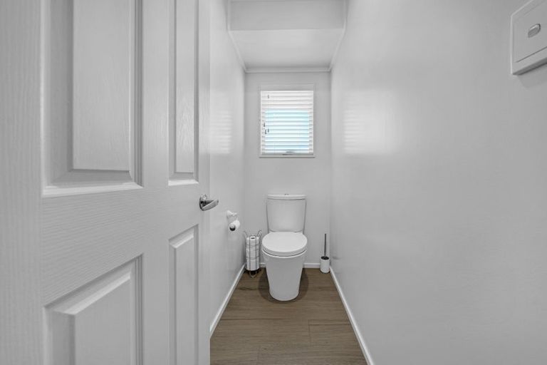 Photo of property in 1/22 Septimus Place, Henderson, Auckland, 0612