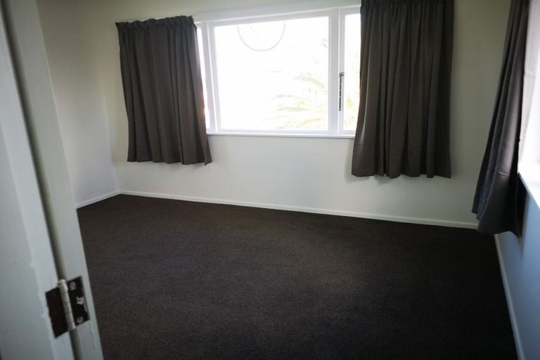 Photo of property in 706 Te Atatu Road, Te Atatu Peninsula, Auckland, 0610