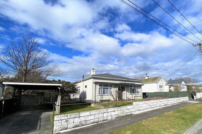 Photo of property in 10 Weka Street, Taihape, 4720
